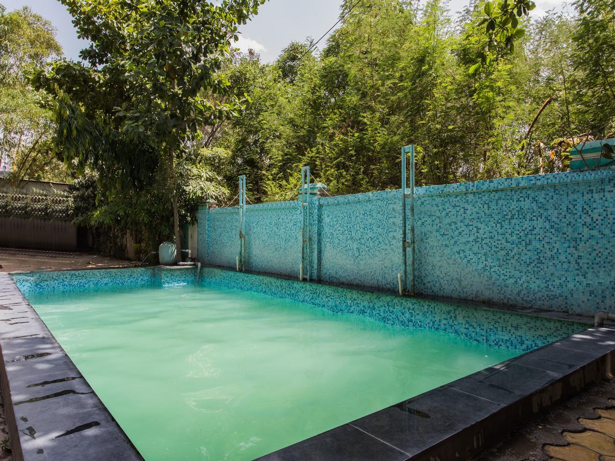 Oyo 14856 Resort Raghav Palace インドール エクステリア 写真